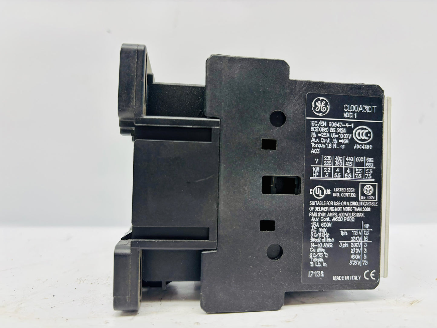 General Electric CL00A310T Motor Contactor