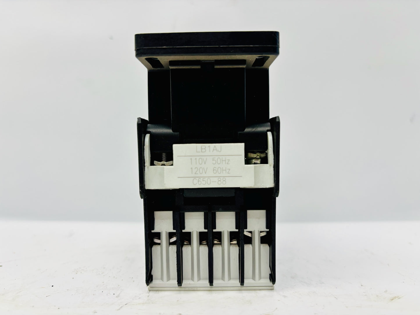 General Electric CL00A310T Motor Contactor