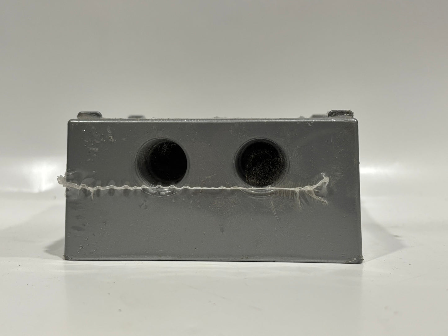 Bell 5335-0 2-Gang Weatherproof Box, 4 Outlets, Die-Cast Aluminum