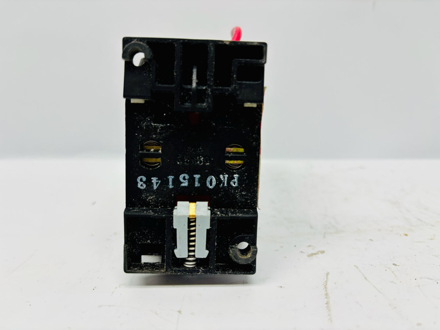 Siemens 3TB4017-0A three pole motor control contactor