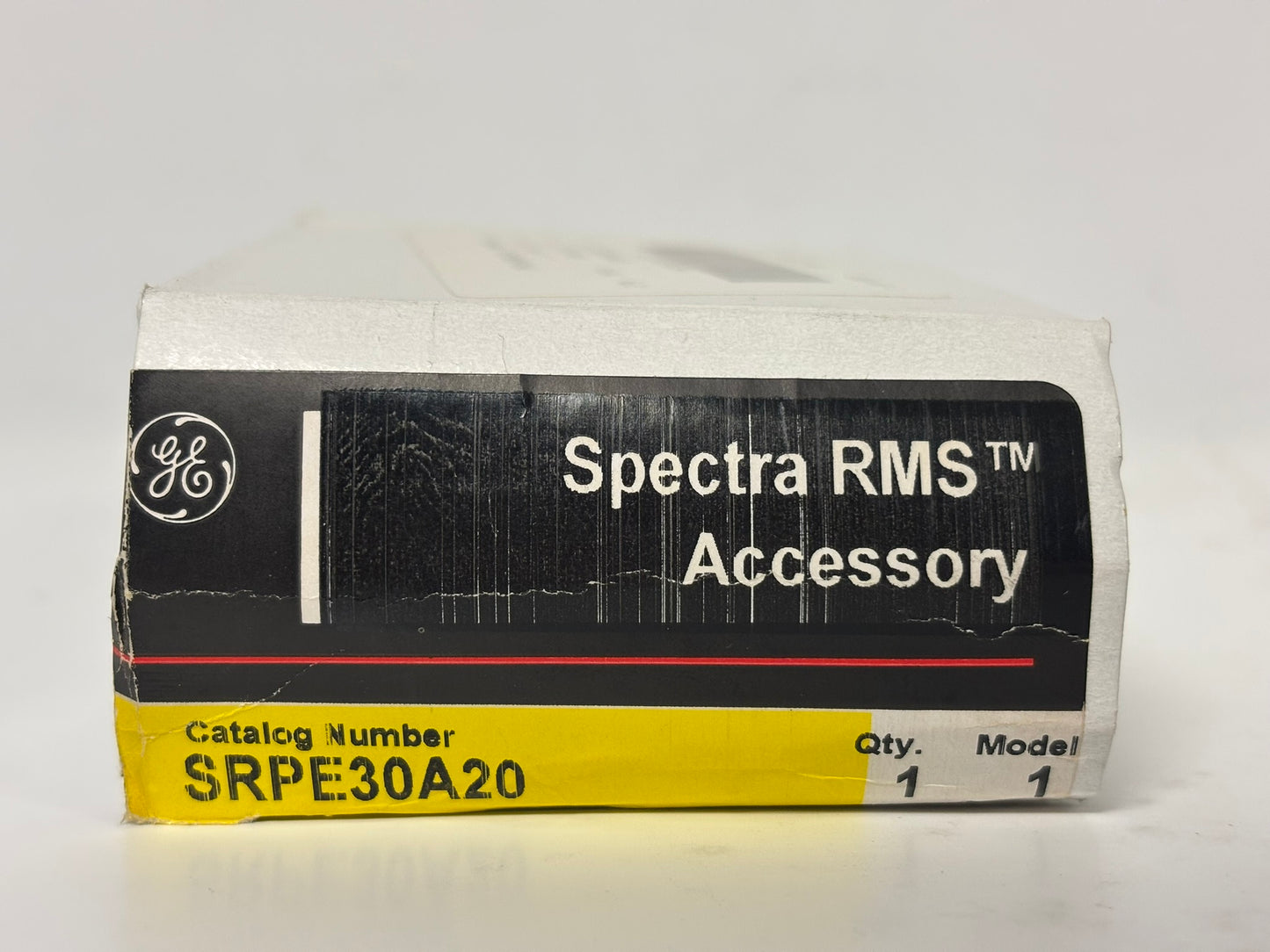 New GE Spectra RMS SRPE30A20 Circuit Breaker Plugs - 20 AMP (Cosmetic Box)