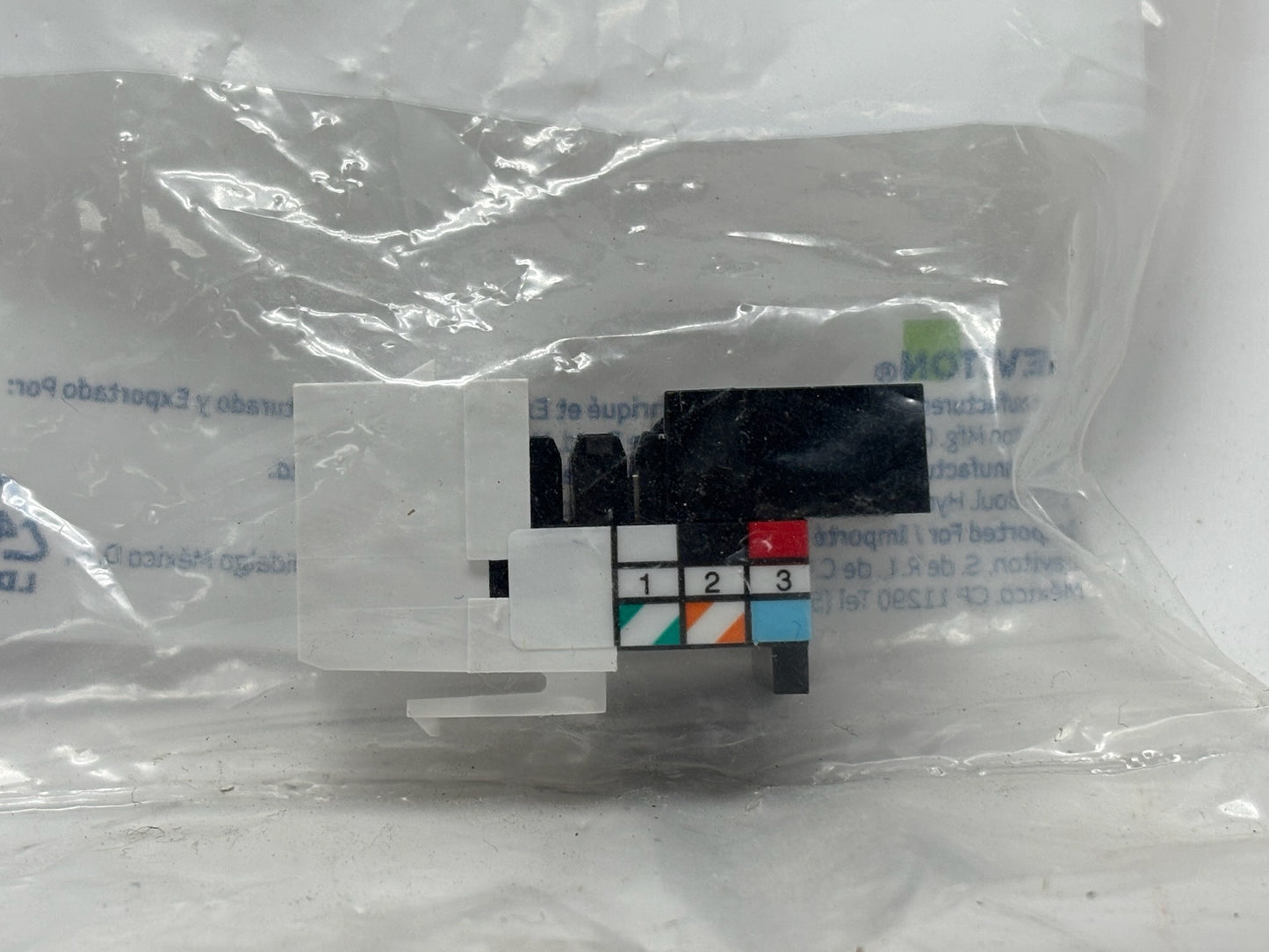 31 PC Leviton 6P6C USOC Modular Jack, 6-Position 6-Conductor Connector