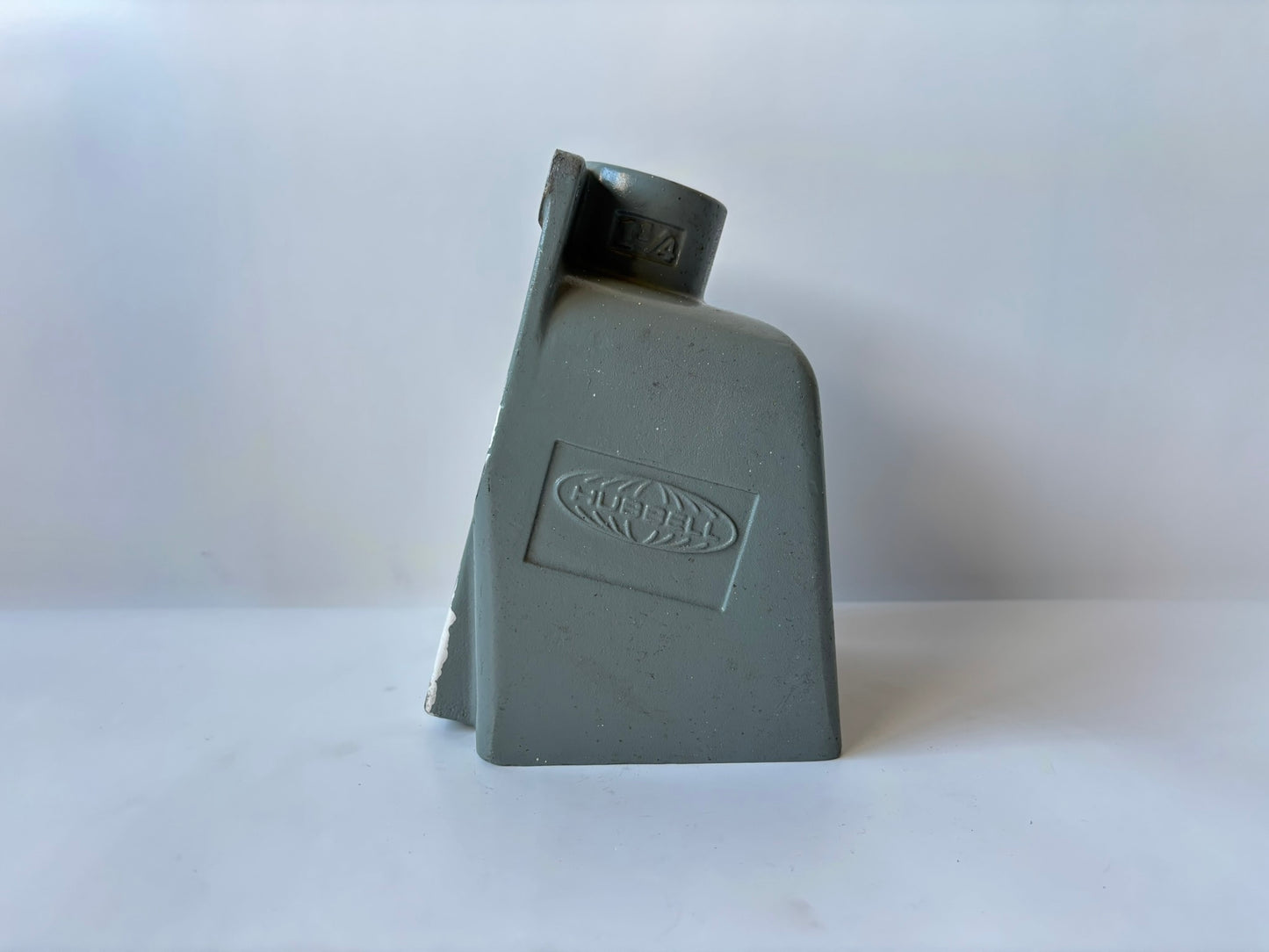 Appleton AJA100 Angle Adapter, 1" Hub, 15°, Aluminum, Powertite