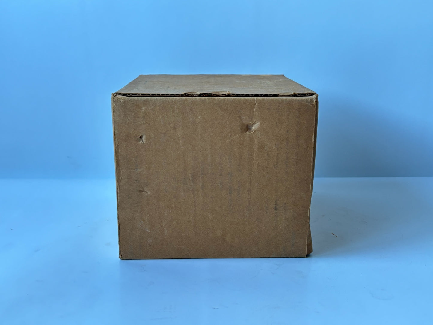Hubbell HBL460R7W 60 A, 3‑Phase Delta, 480 V Watertight Receptacle
