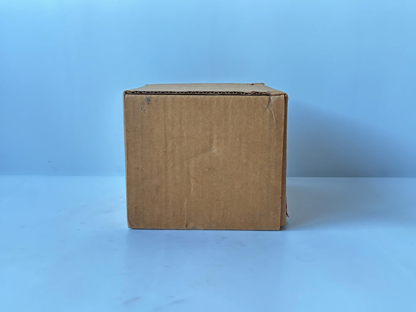 Hubbell HBL460B7W 60A 480V 3‑Phase Watertight Inlet