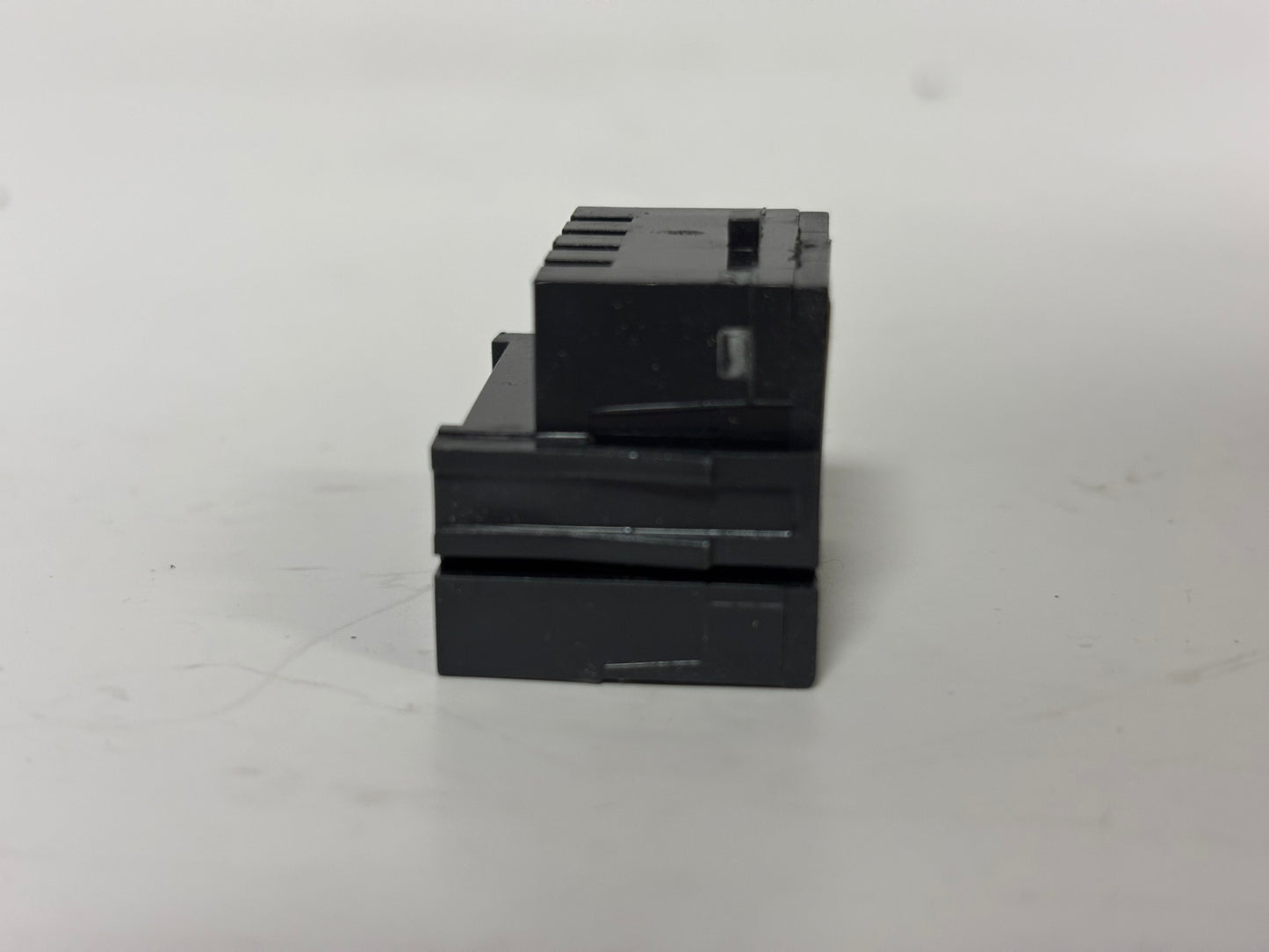 New Open Box GE Spectra SRPE60A60 Circuit Breaker Plugs - 60 AMP