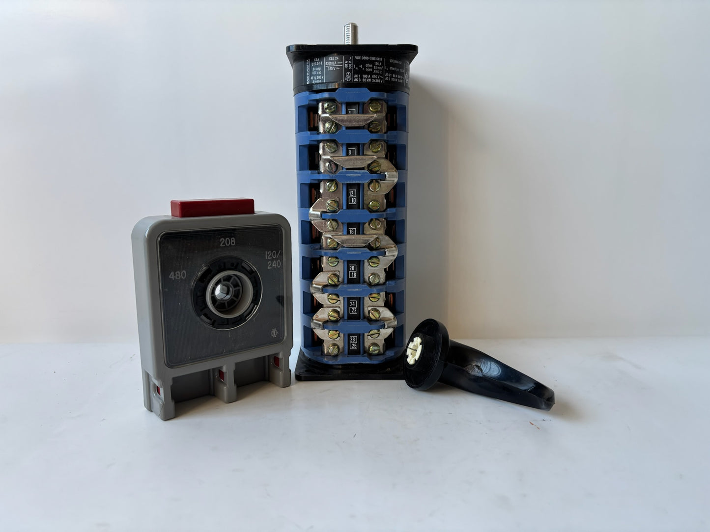 Kraus & Naimer C80-VDEO660-1/BS5419 80amp, 600 vac, 40hp, 600v 3 phase