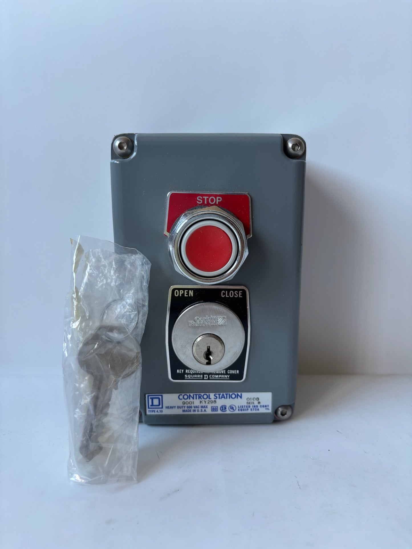 Square D 9001 KY-298 Open Close Stop Station 9001 KY298