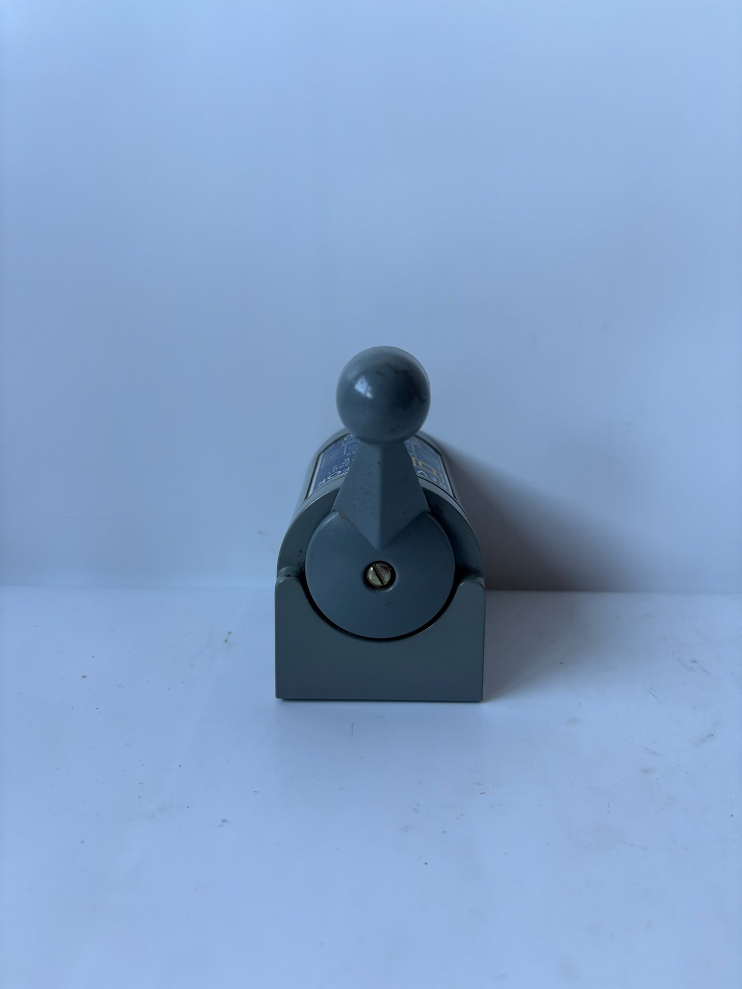 Square D Class-2601 Type AG-2 Series B Rev Off For H.P. Ratings