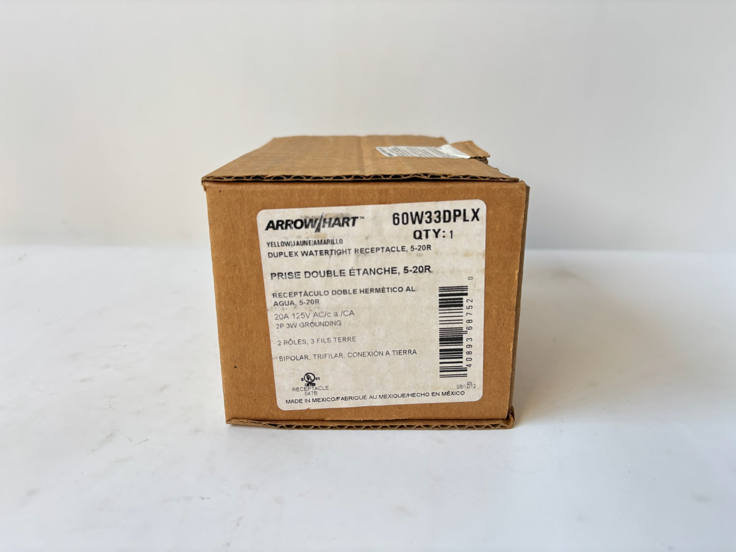Eaton 60W33DPLX Arrow Hart 20A 125V Watertight Duplex Receptacle, Yellow