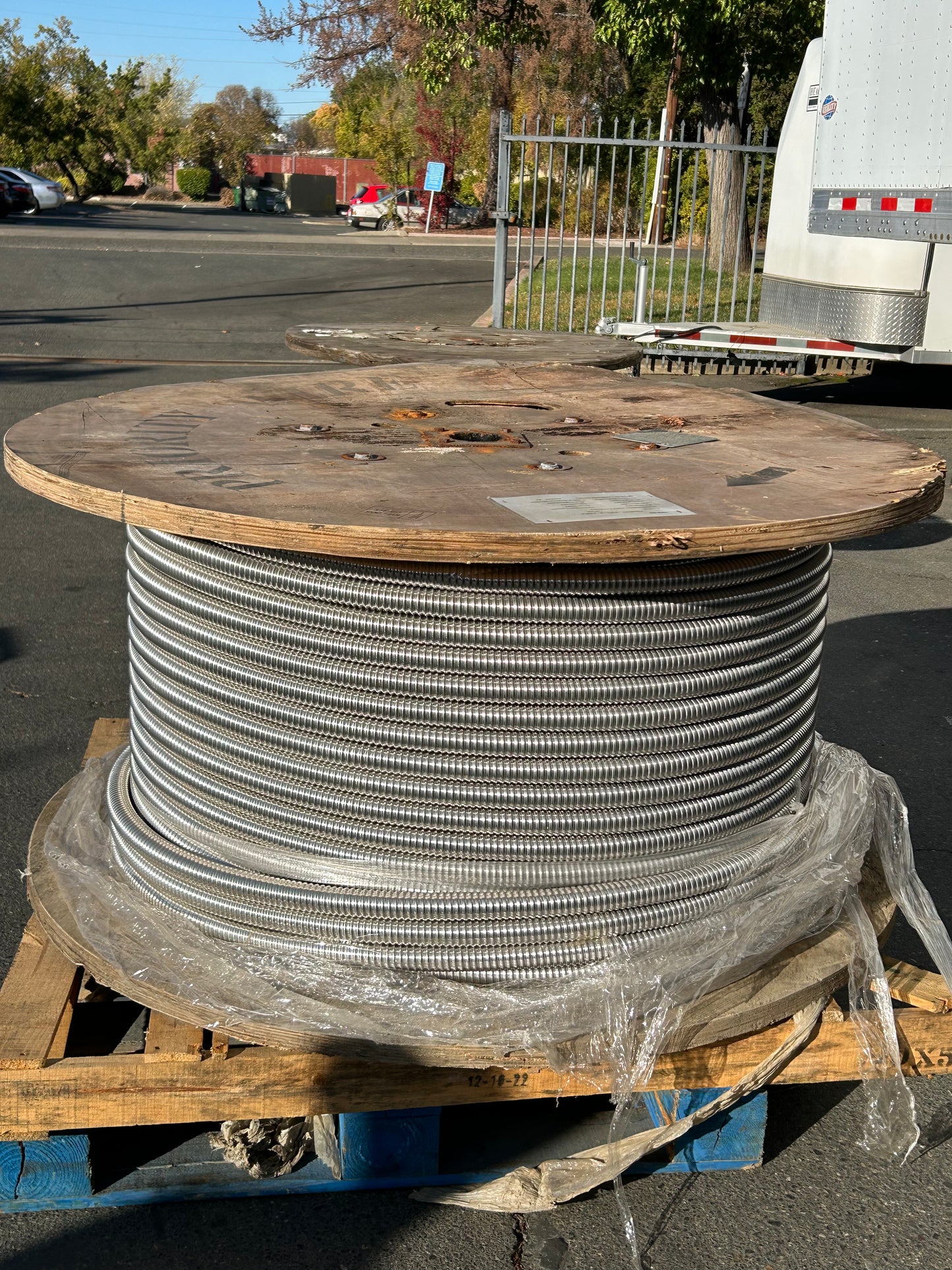 PRIORITY WIRE Type MC Insulated Conductor 3/0 x3, #4 Ground 600V XHHW-2 1000 FT