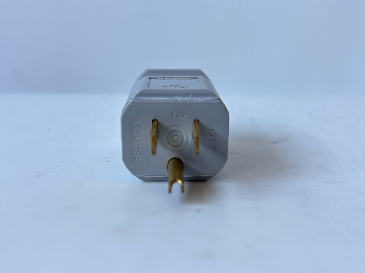 10 PK Legrand PS5965-GRY MaxGrip M3 Plug 15A 125V 2P3W Straight Blade, Gray