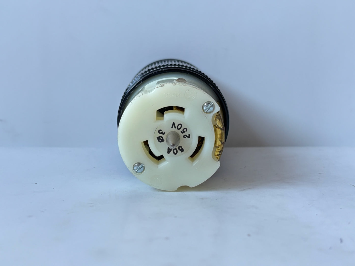 Legrand CS8364 50A 250V 3‑Phase Locking Connector, 3P4W, California Style
