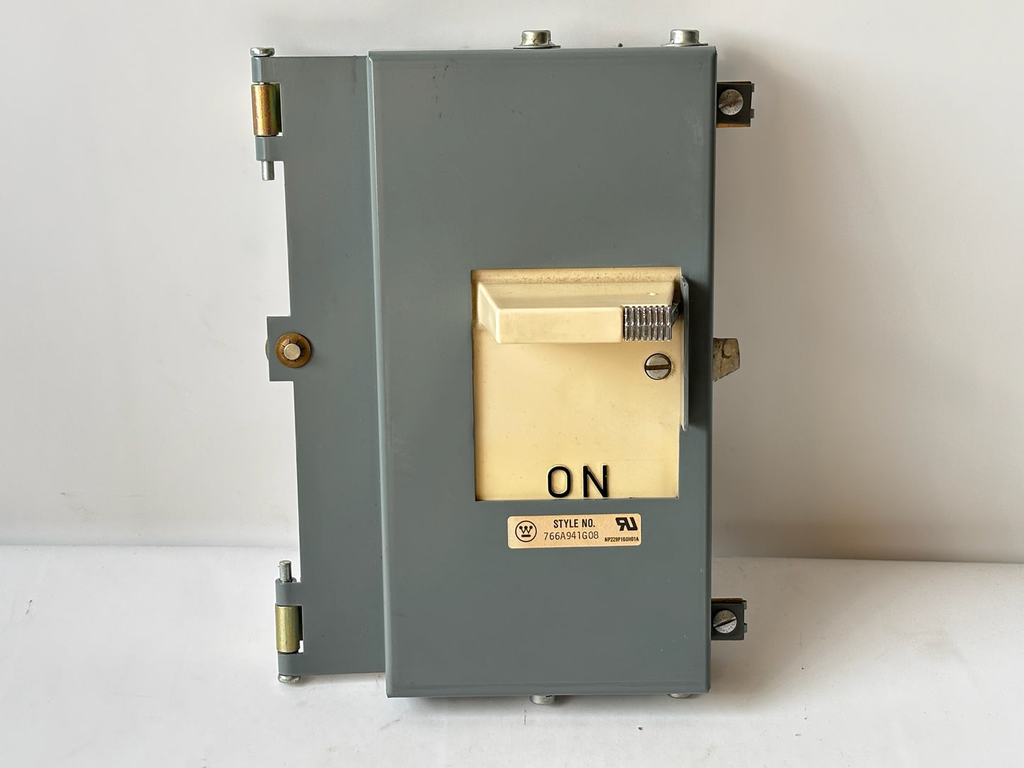 Westinghouse 766A941G08 Circuit Breaker Handle Assembly