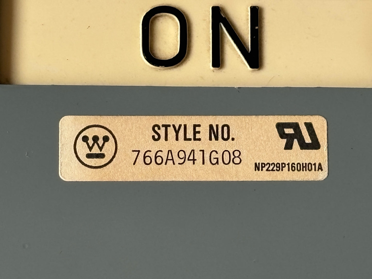 Westinghouse 766A941G08 Circuit Breaker Handle Assembly