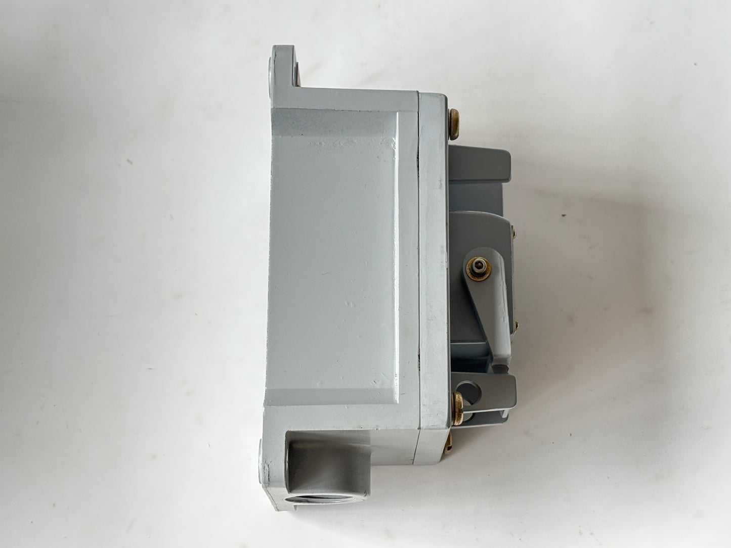 Allen-Bradley 800H-1HA7 Type 7/9 Hazardous-Location Push Button Station