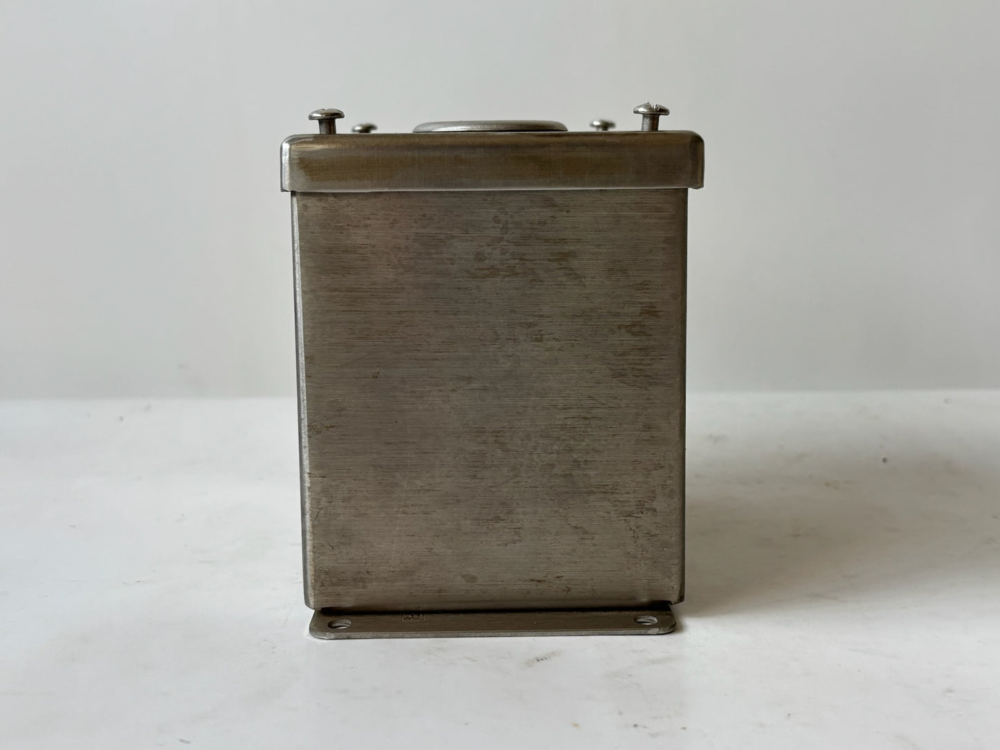 Hoffman E2PBXSS 2-Hole 30.5 mm Stainless Steel Pushbutton Enclosure