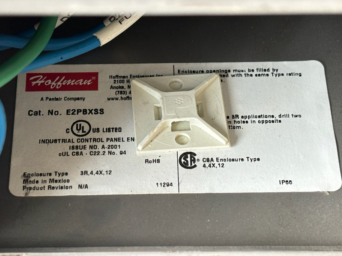 Hoffman E2PBXSS 2-Hole 30.5 mm Stainless Steel Pushbutton Enclosure