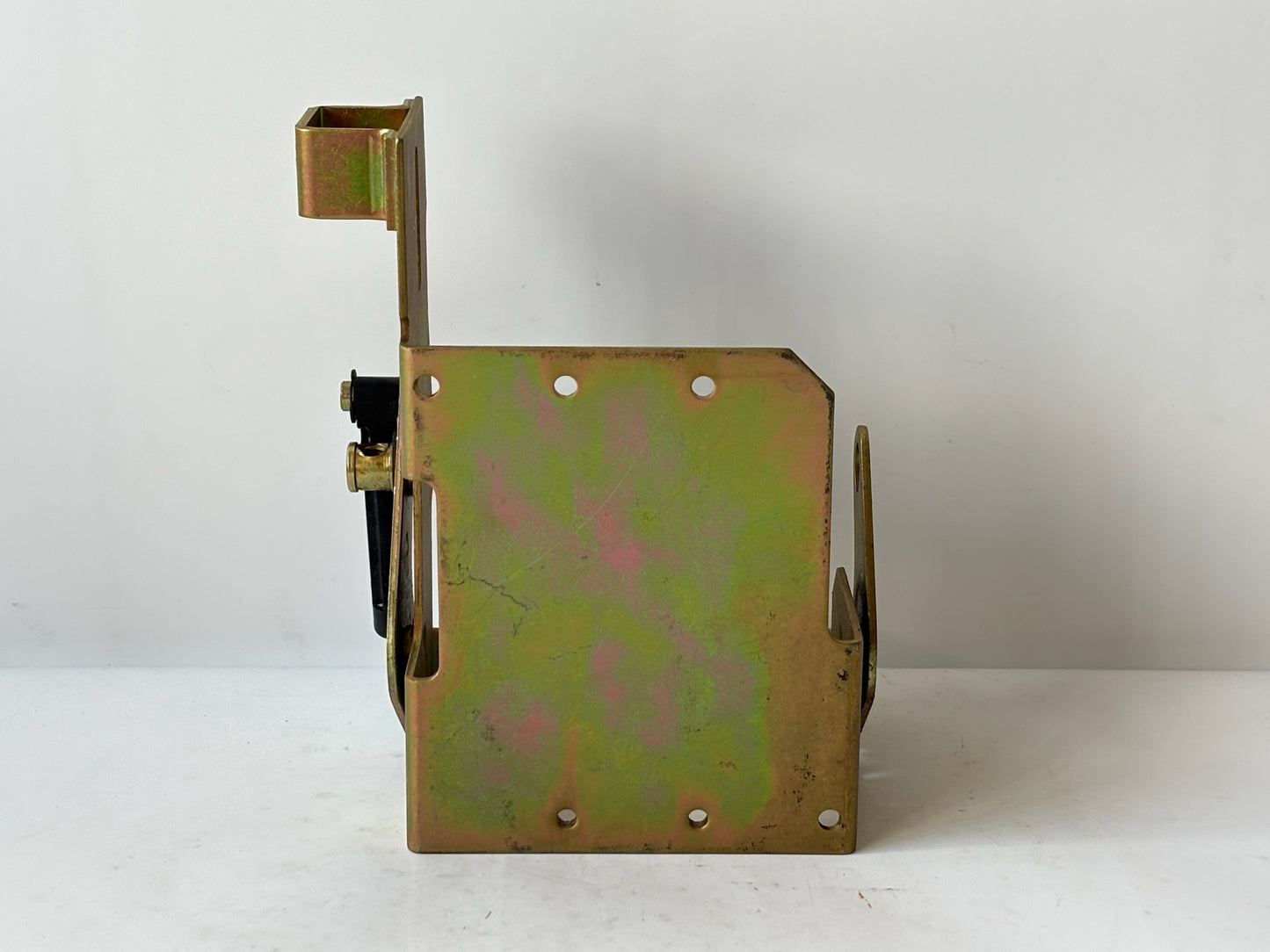 Square D 9422 ARN-21 100A Disconnect Mechanism for FAL/FCL/FHL Breakers