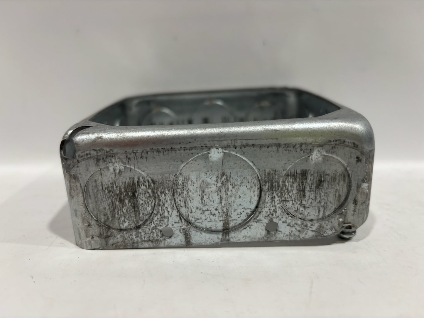 25 PK RAKO 203 Square Electrical Box With Side Knockouts 1-1/2" Depth