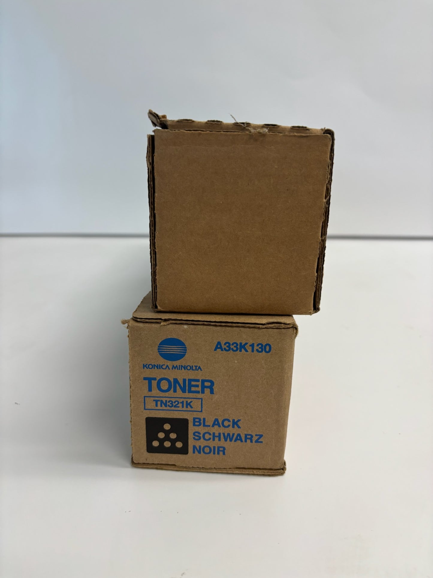 2 New OEM Konica Minolta Bizhub C224,C224e,C284 TN321AC & TN321K Toners