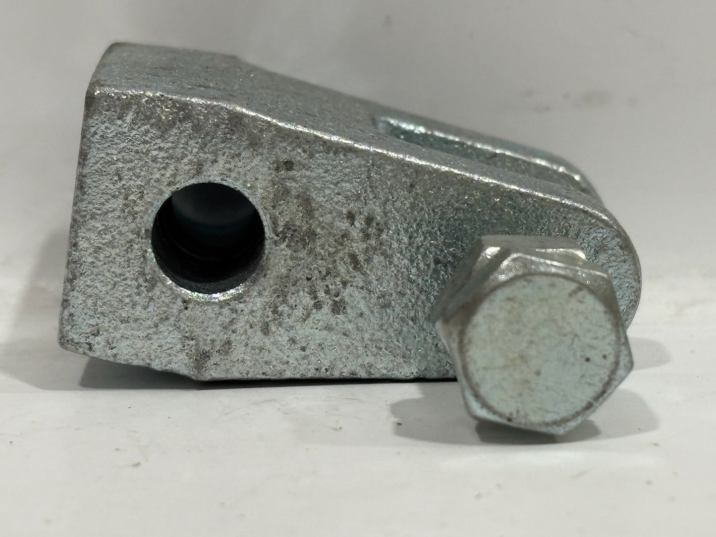 24 PK Caddy CRLB37EG Rod Lock beam Clamp 3/8" Electro Galv