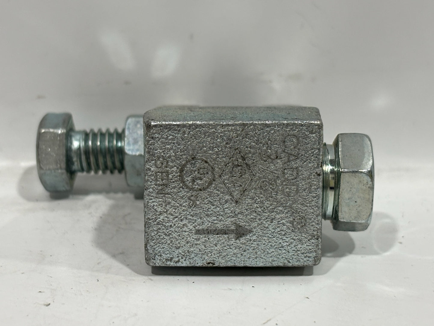 24 PK Caddy CRLB37EG Rod Lock beam Clamp 3/8" Electro Galv