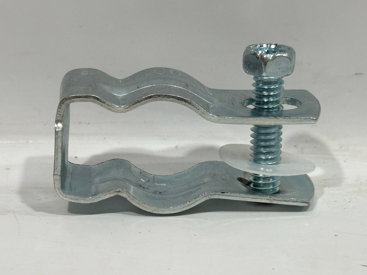 87 PK nVent Caddy CD0B Conduit Hanger (With Bolt Attached)