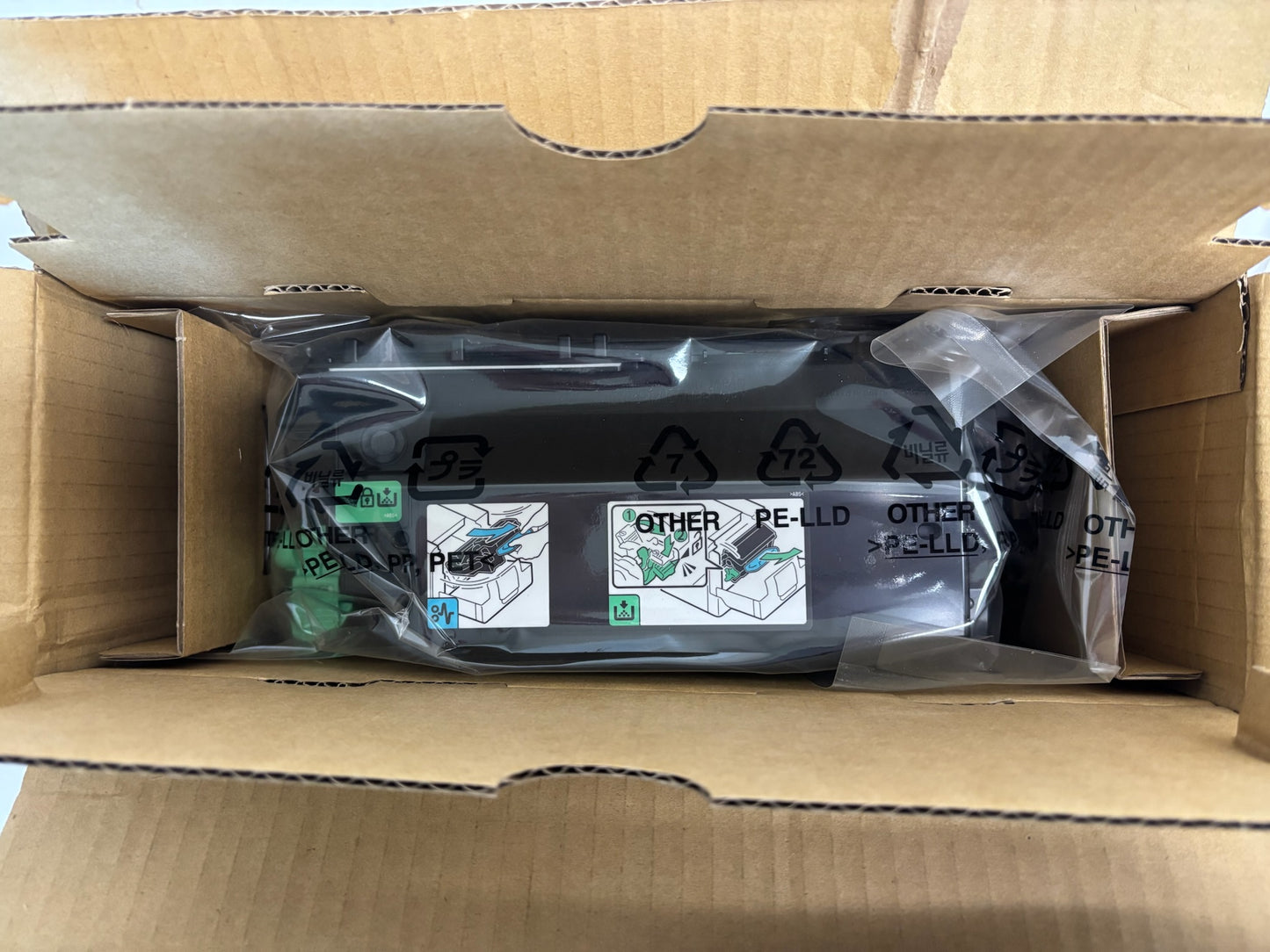 Open OEM Ricoh IM 430Fb, 501 Black High Yield Toner D896-42,419083