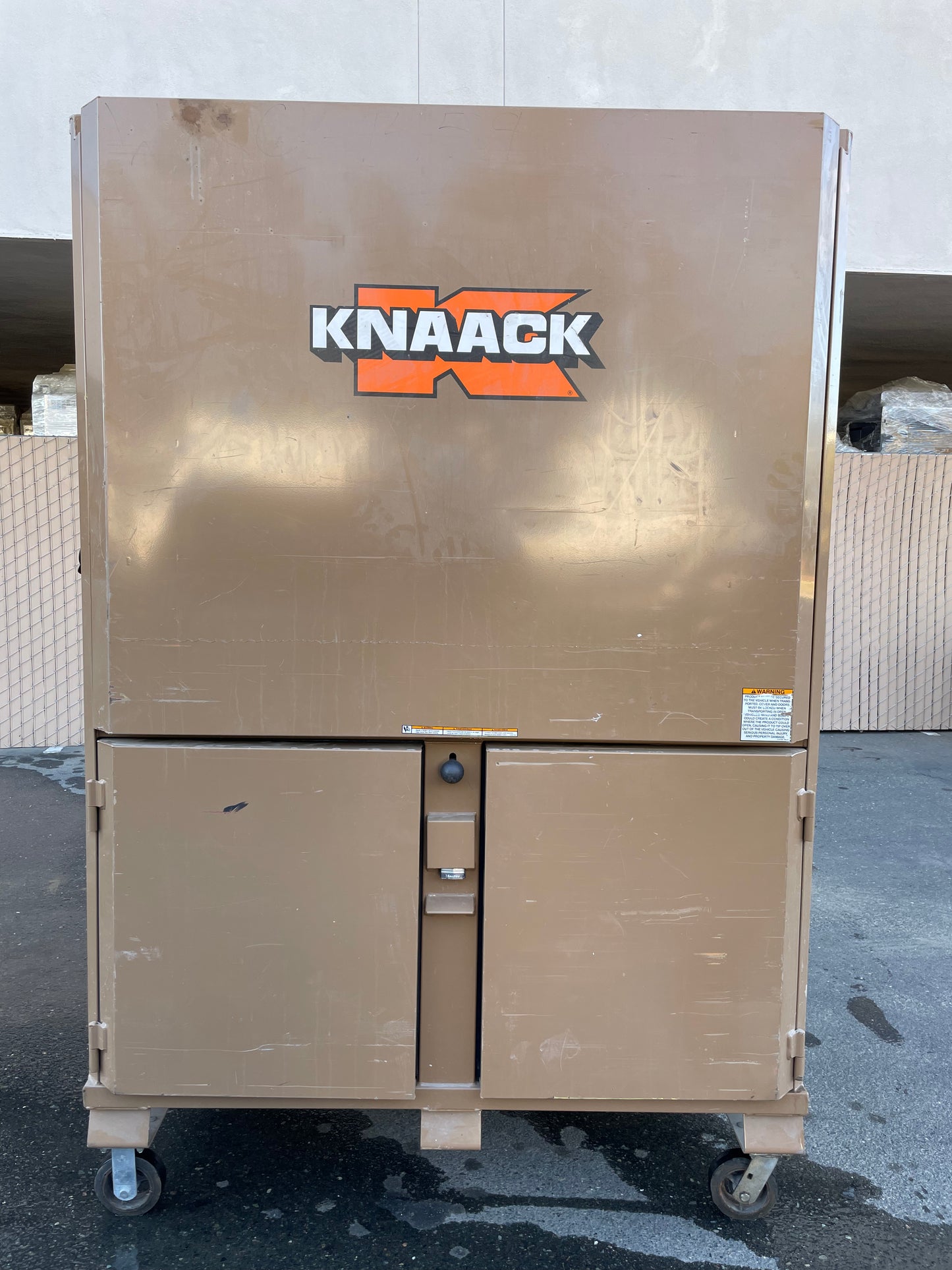 KNAACK Metal Box (119-02) Jobsite Field Office, Tan, 60" W x 44" D x 82-1/2" H