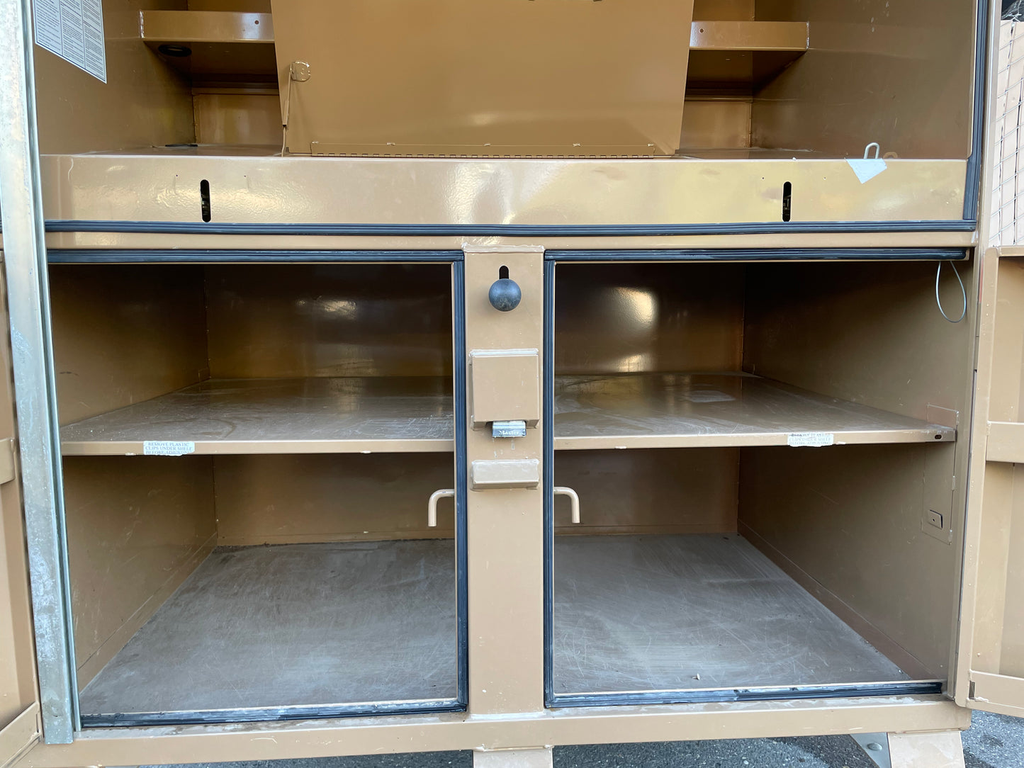 KNAACK Metal Box (119-02) Jobsite Field Office, Tan, 60" W x 44" D x 82-1/2" H