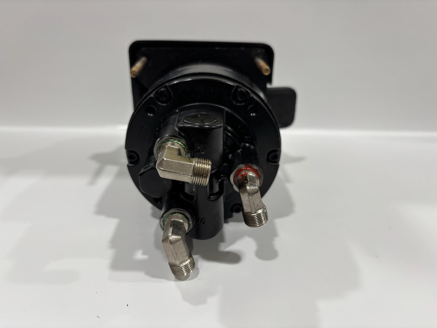 Used Teleflex SeaStar Hydraulic Steering Tilt Helm 2.4 cu.in. HH5742