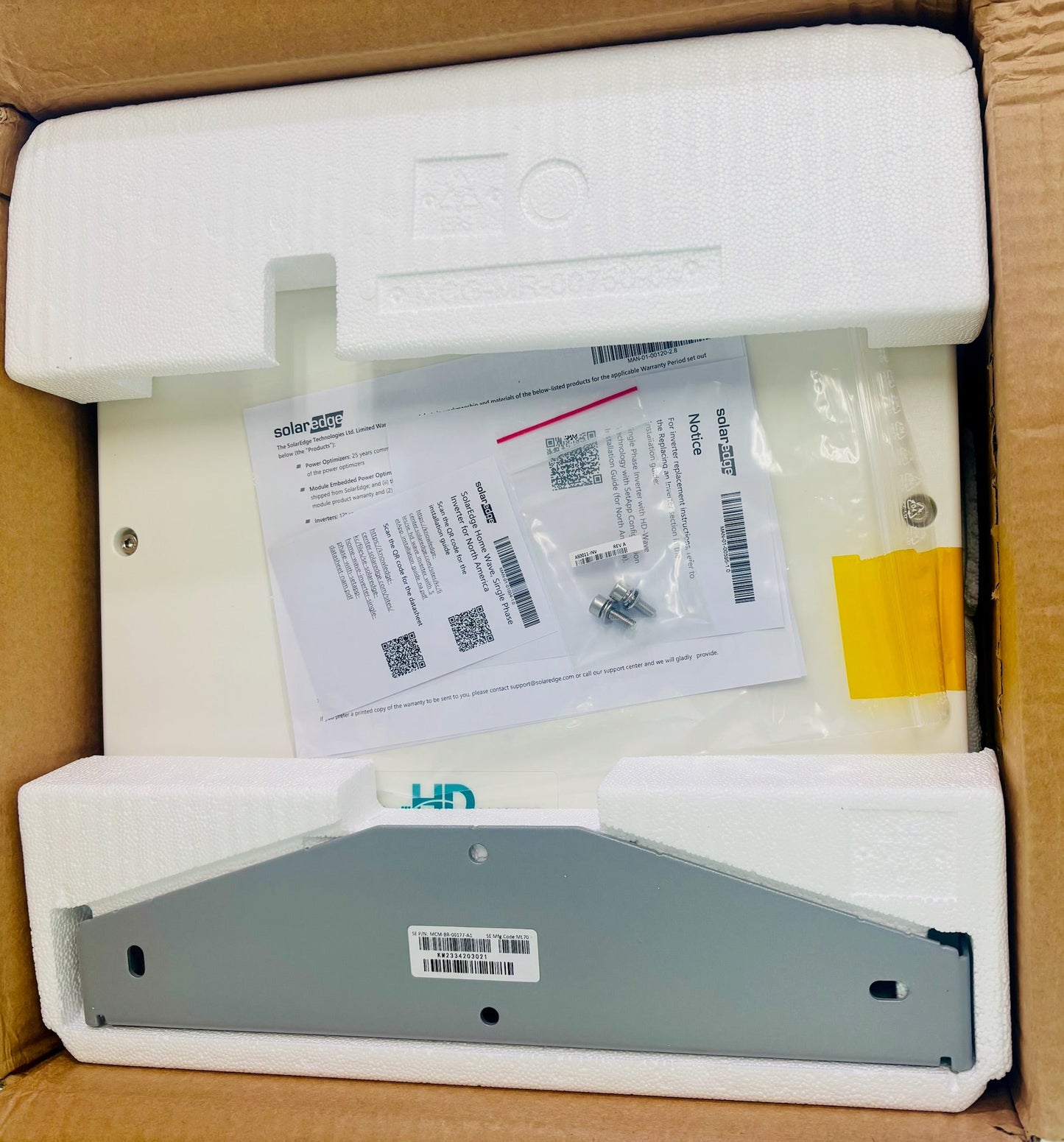 SE5000H-US000BEN4 SolarEdge Inverter –  High Efficiency (No DC disconnect)