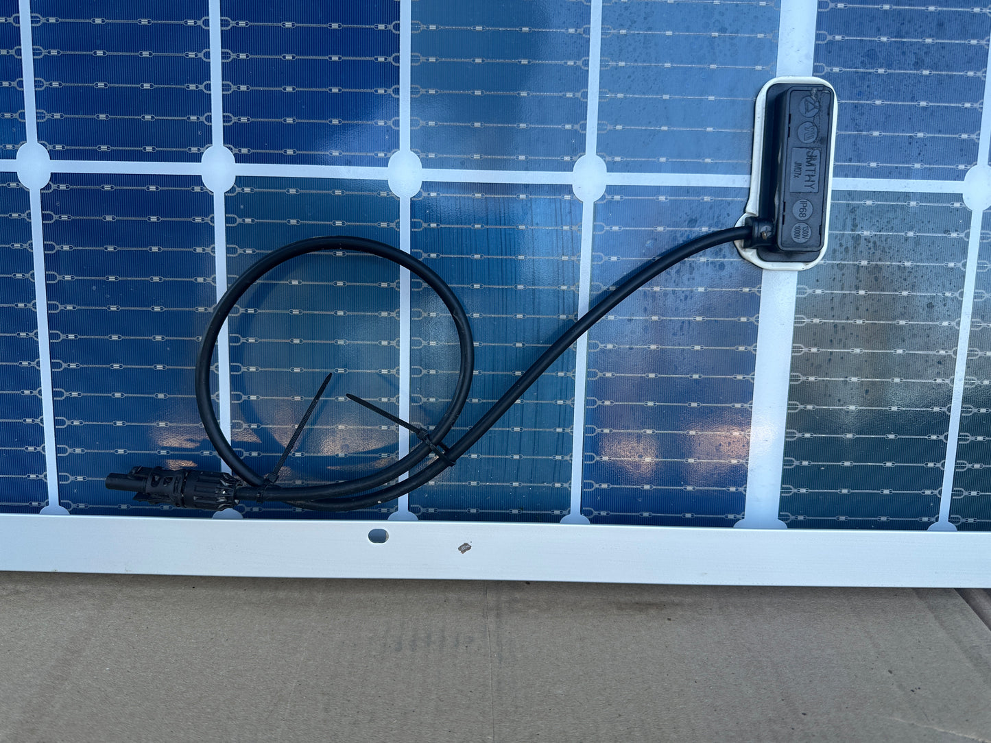 25 PC Qcells 595W Bifacial Steel Frame Solar Panel Q.PEAK DUO RSF XL-G11S.3/BFG