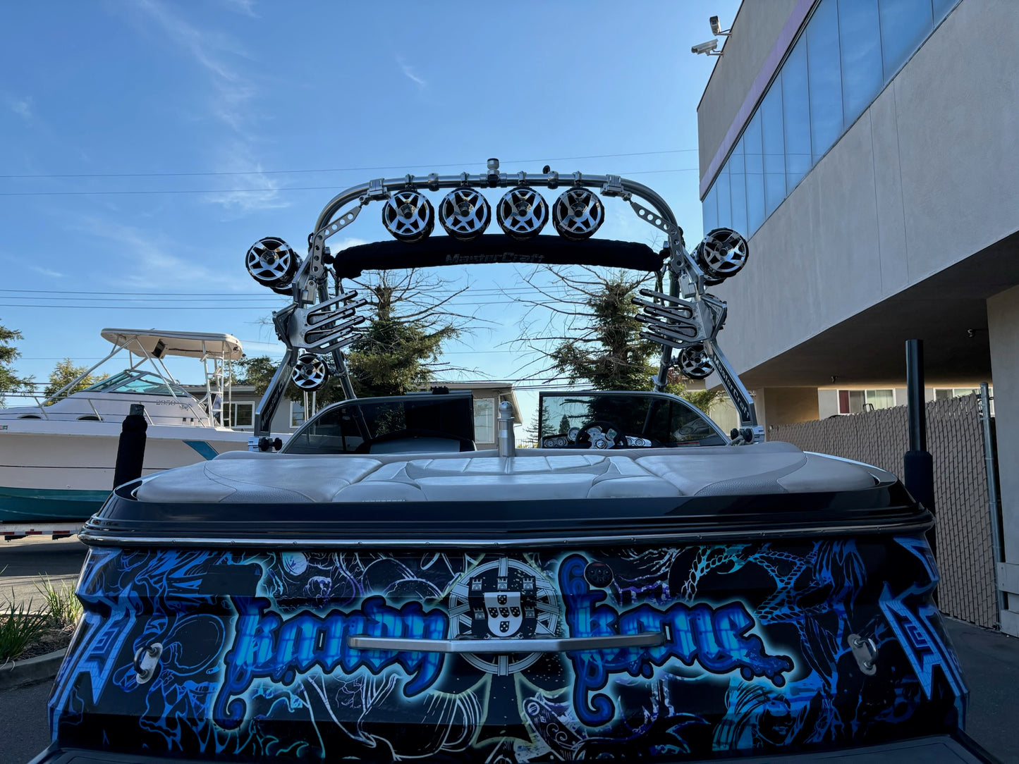2006 MasterCraft Maristar 200 Boat With $20,000 Speaker Tower System