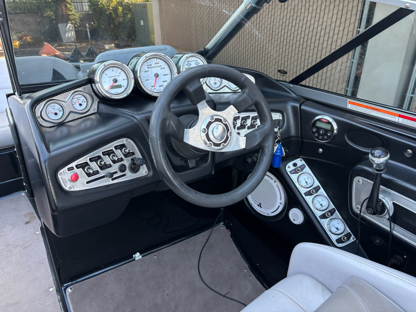 2006 MasterCraft Maristar 200 Boat With $20,000 Speaker Tower System