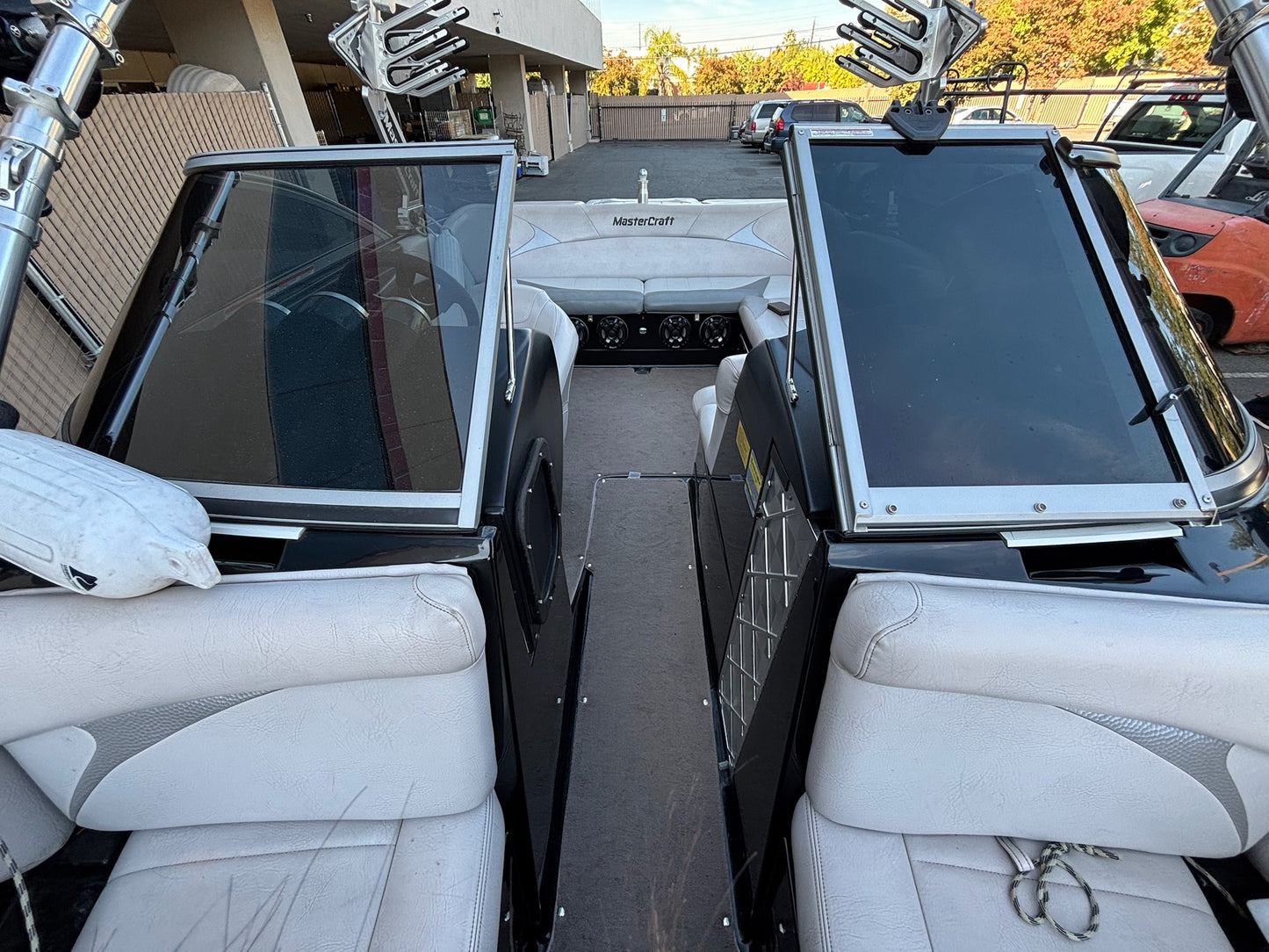 2006 MasterCraft Maristar 200 Boat With $20,000 Speaker Tower System