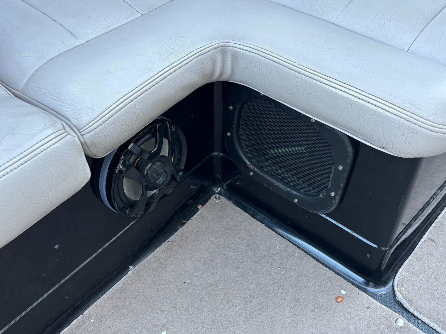 2006 MasterCraft Maristar 200 Boat With $20,000 Speaker Tower System