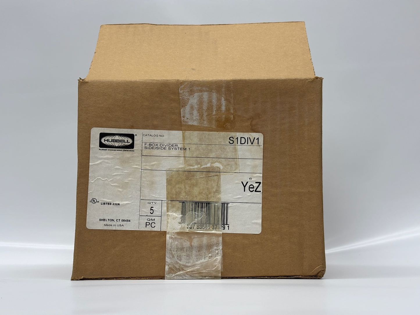 5 PK Hubbell S1DIV1: Gray Side-by-Side Divider for SystemOne Floor Boxes