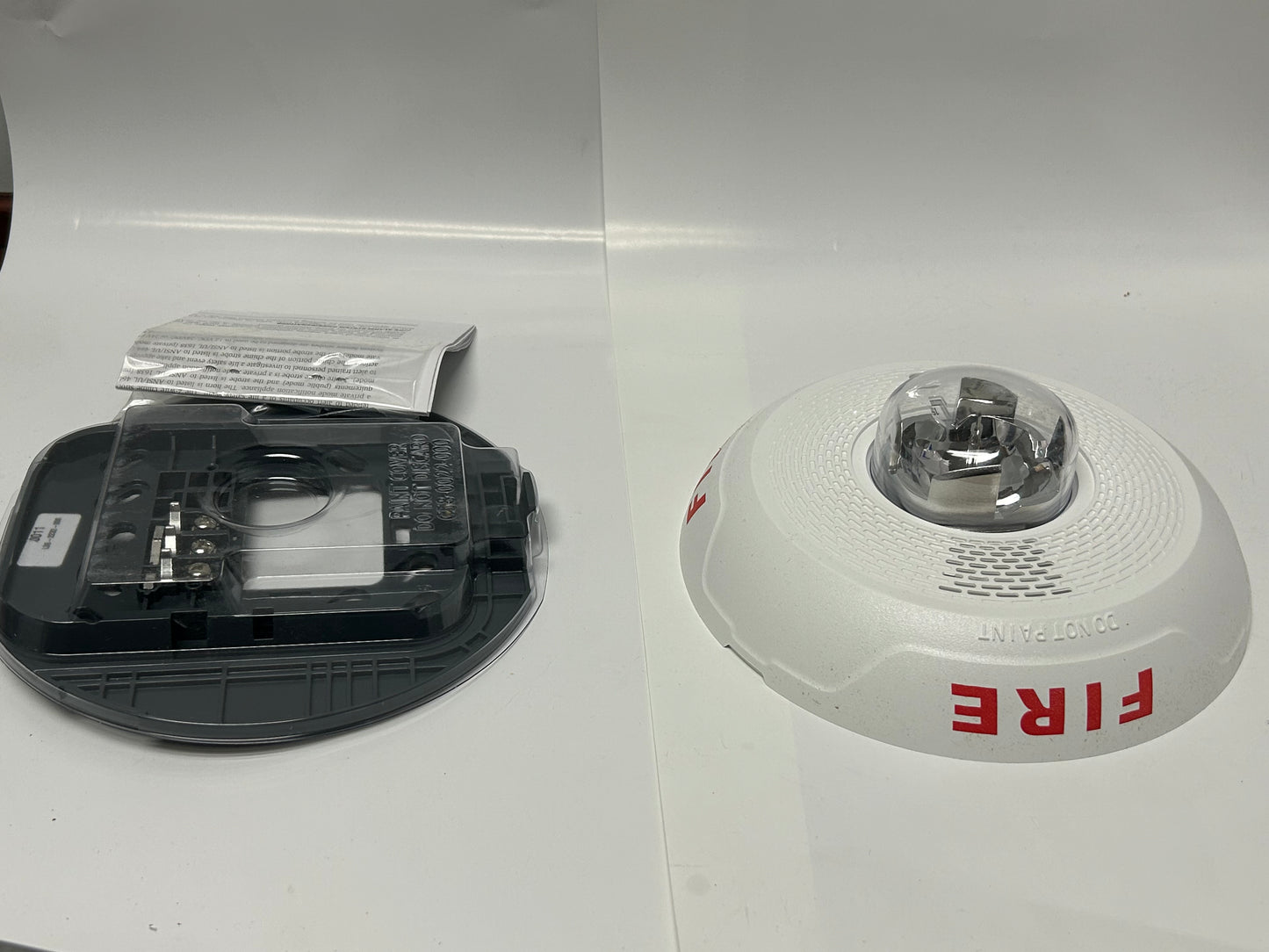System Sensor PC2WL Horn Strobe, Ceiling Mount