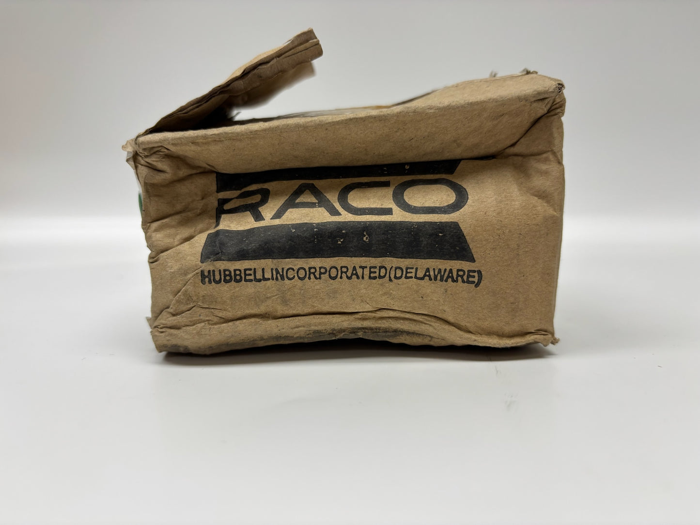 10 PC Raco 3303DB 3/4" Double Bite Connector, Steel, Insulated Throat (Open Box)