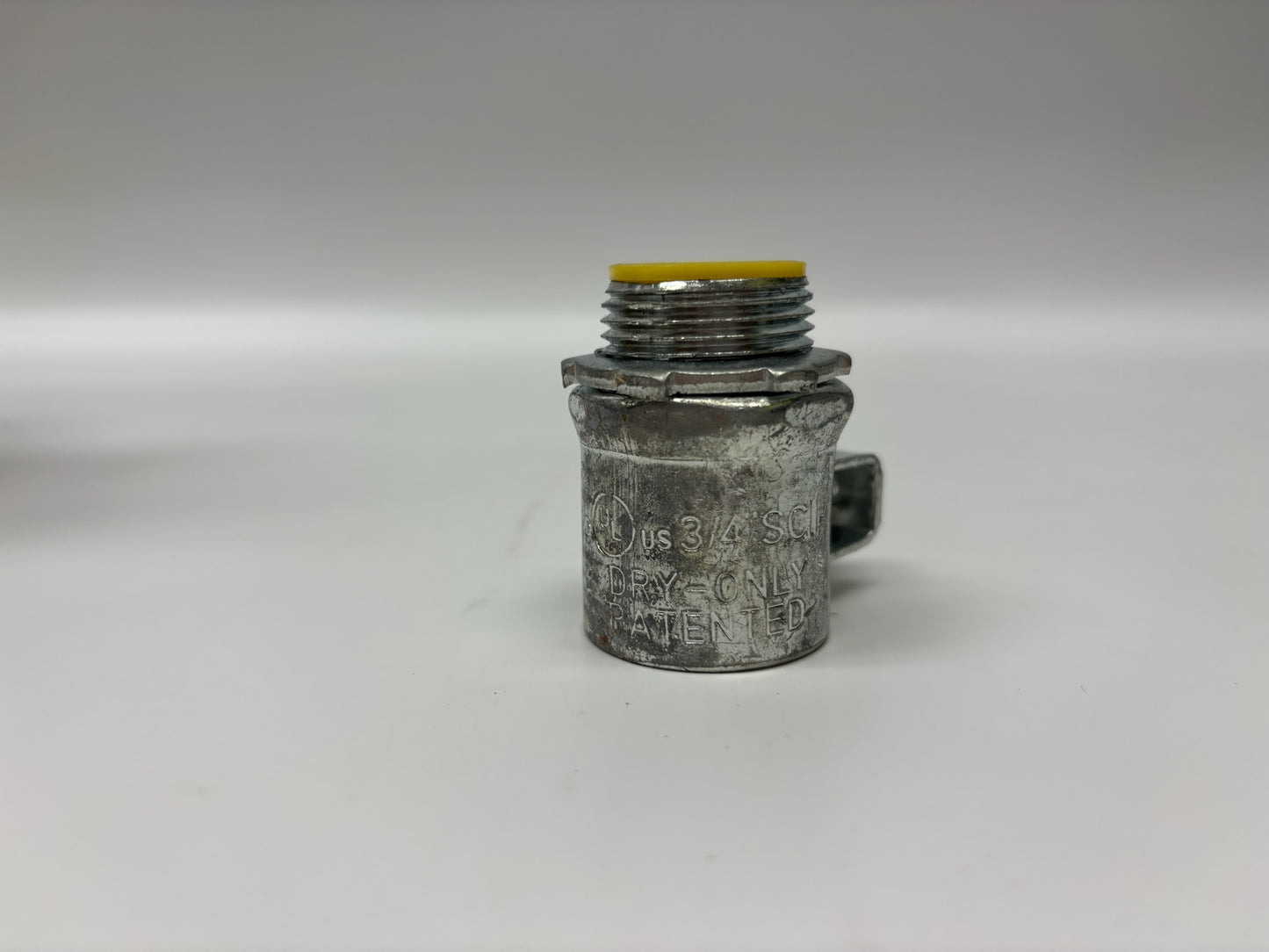 10 PC Raco 3303DB 3/4" Double Bite Connector, Steel, Insulated Throat (Open Box)