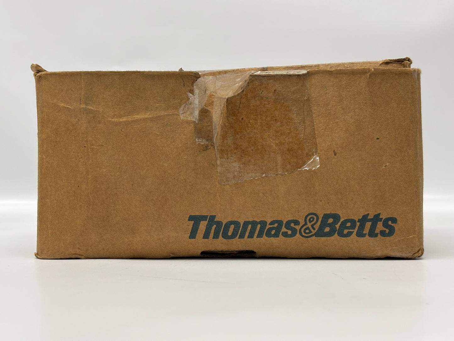 T&B 5272 Liquidtight Female Hub Adapter – Steel ½” LFMC, 25-Pack