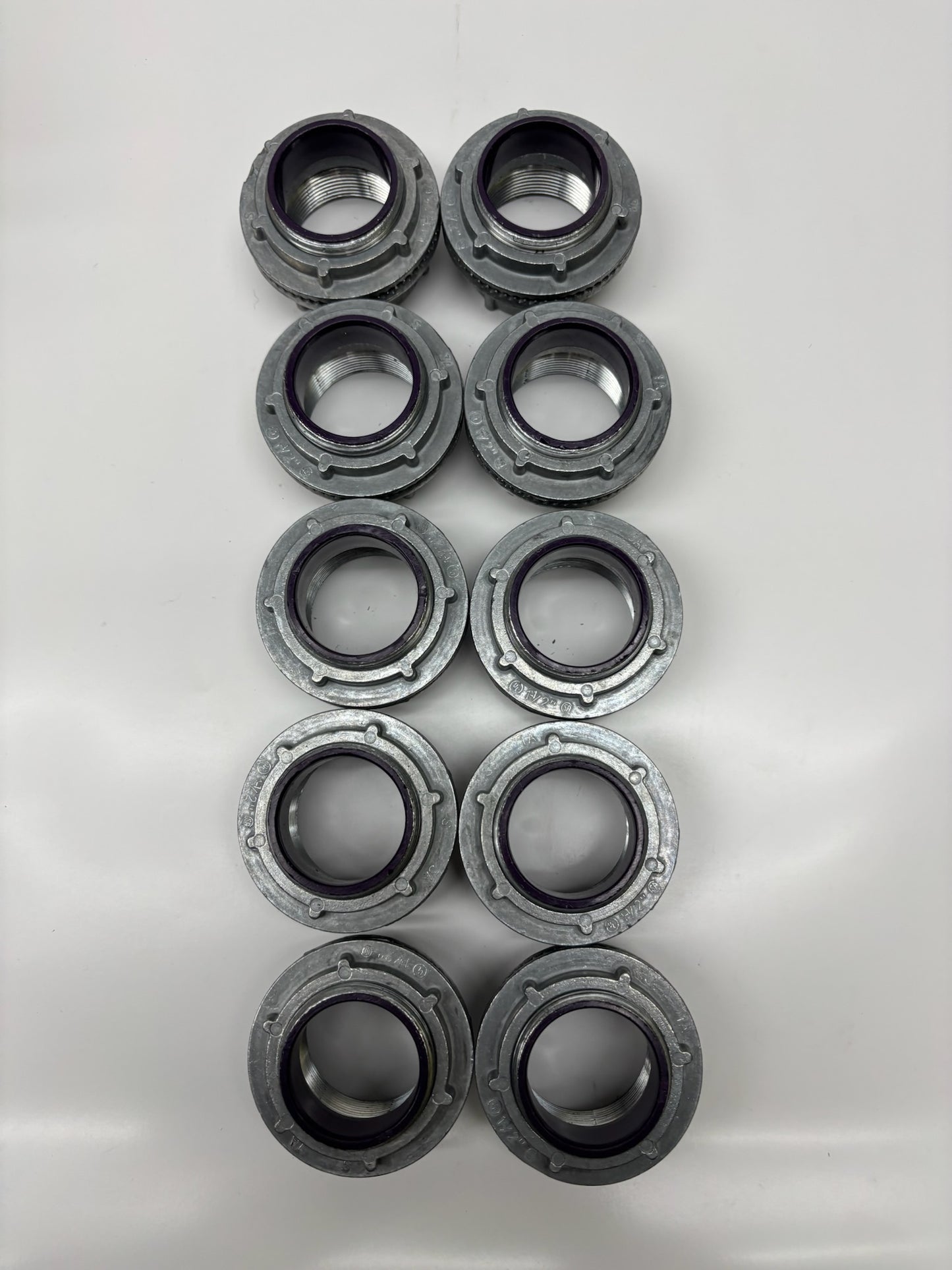 10 pc Hubbell Raco 1706 Type 2 Steel 1-1/2 inch Water Tight Conduit Hub