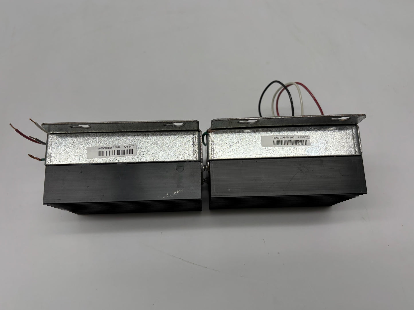 OSRAM EN-PCDM-GB2 Phase Cut Dimming Module – 120–277V, 3.8A, 2-Pack