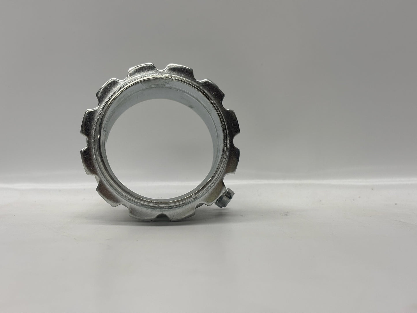 KonKore SC200RKON 2" EMT Connector – Steel,Zinc-Plated, Set Screw,Concrete-Tight