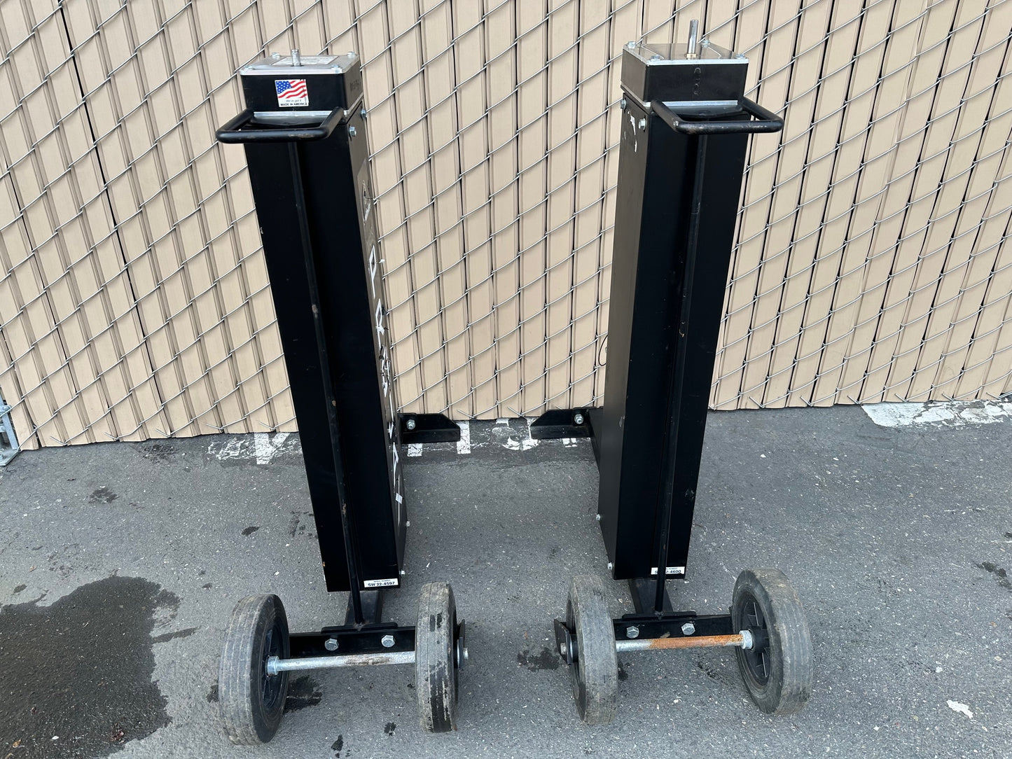Southwire MPJ-02 MAXIS PRO-JAX Reel Stands / Jack Pair 10,000 lbs