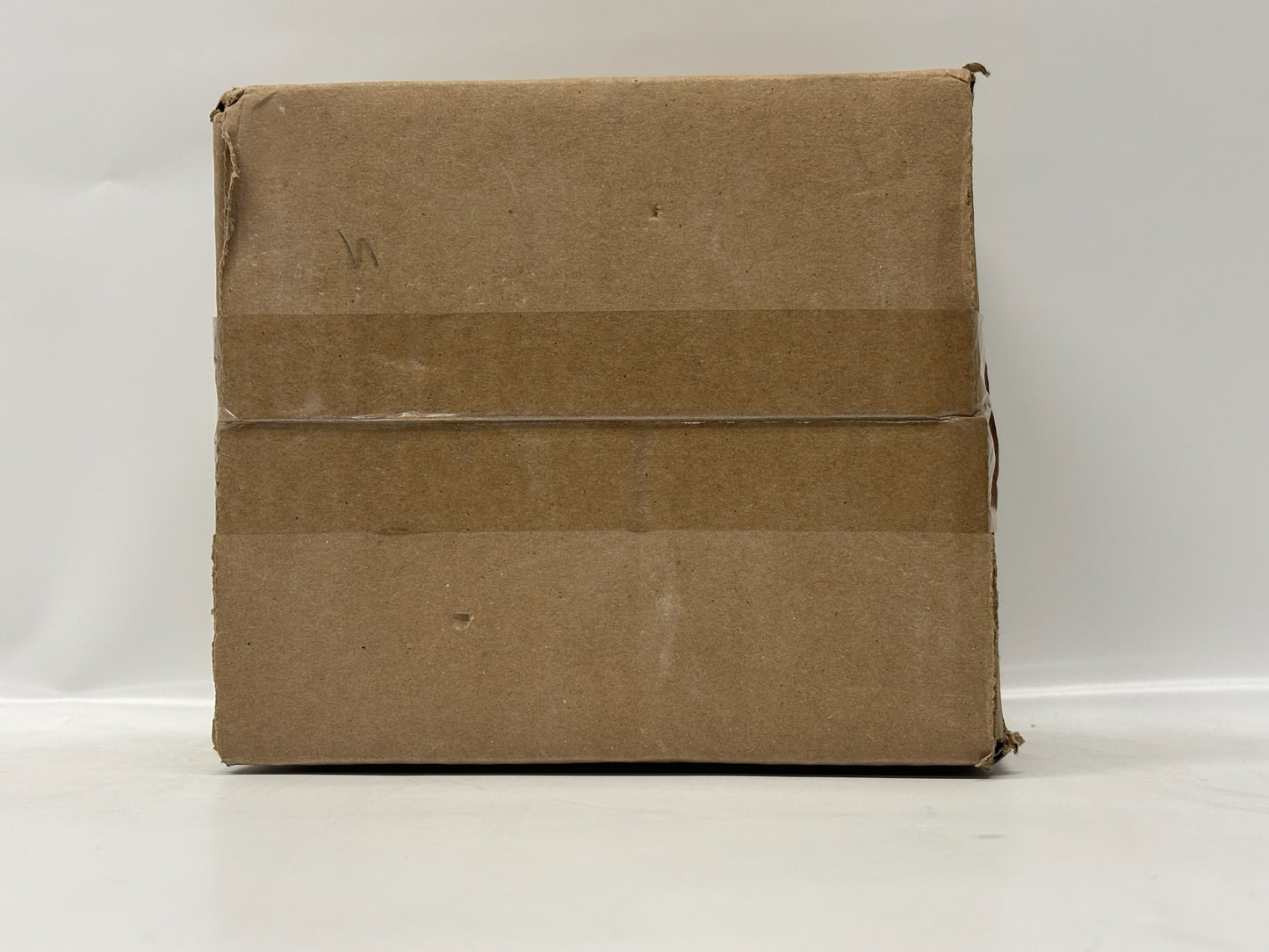 Legrand RFBADP 10-Pack – Duplex Device Plates for RFBA Floor Boxes