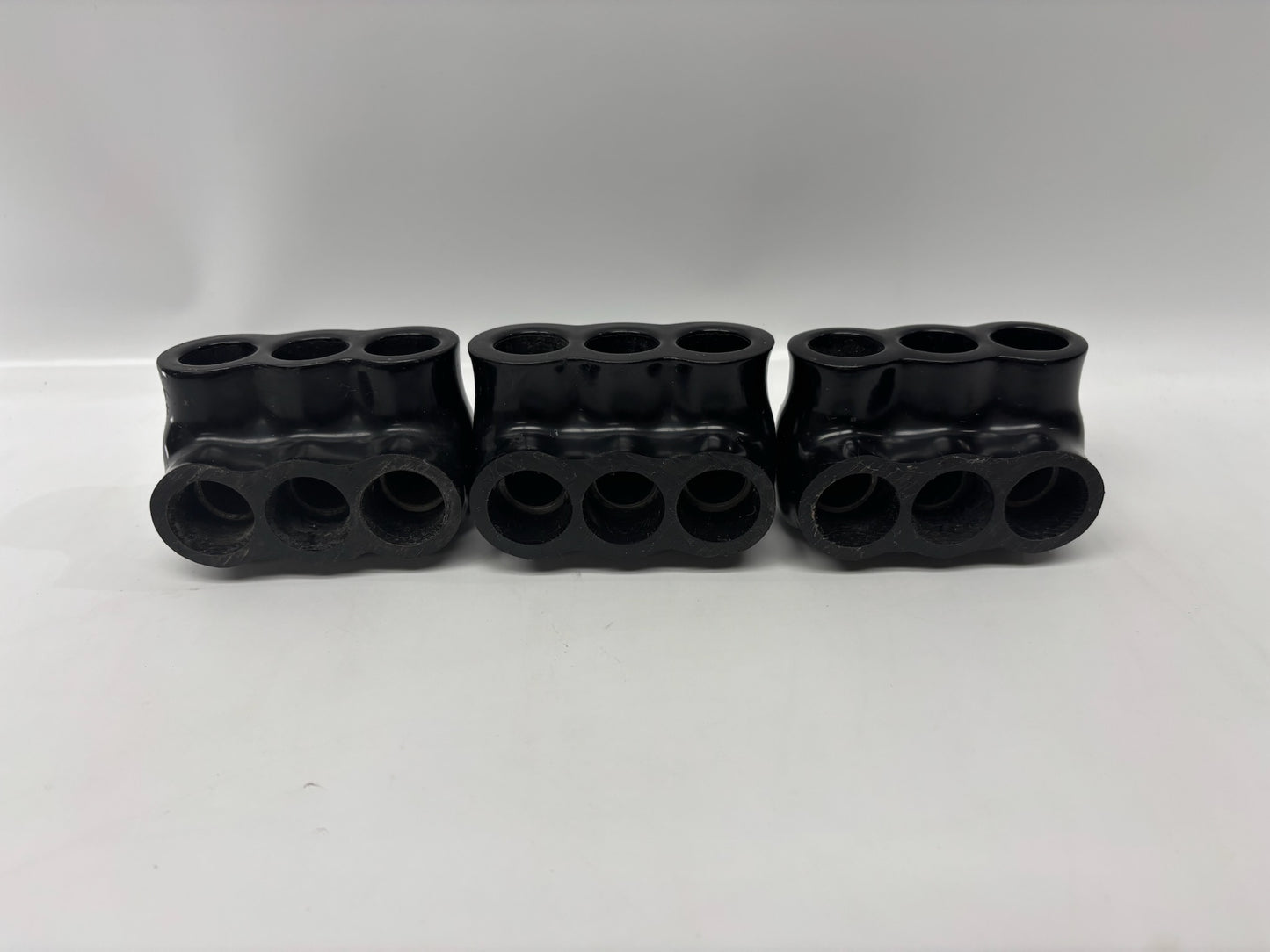 Ilsco PBTS-3-250 Multi-Tap Connector – 3-Port, 250 kcmil, 600V, 3-Pack