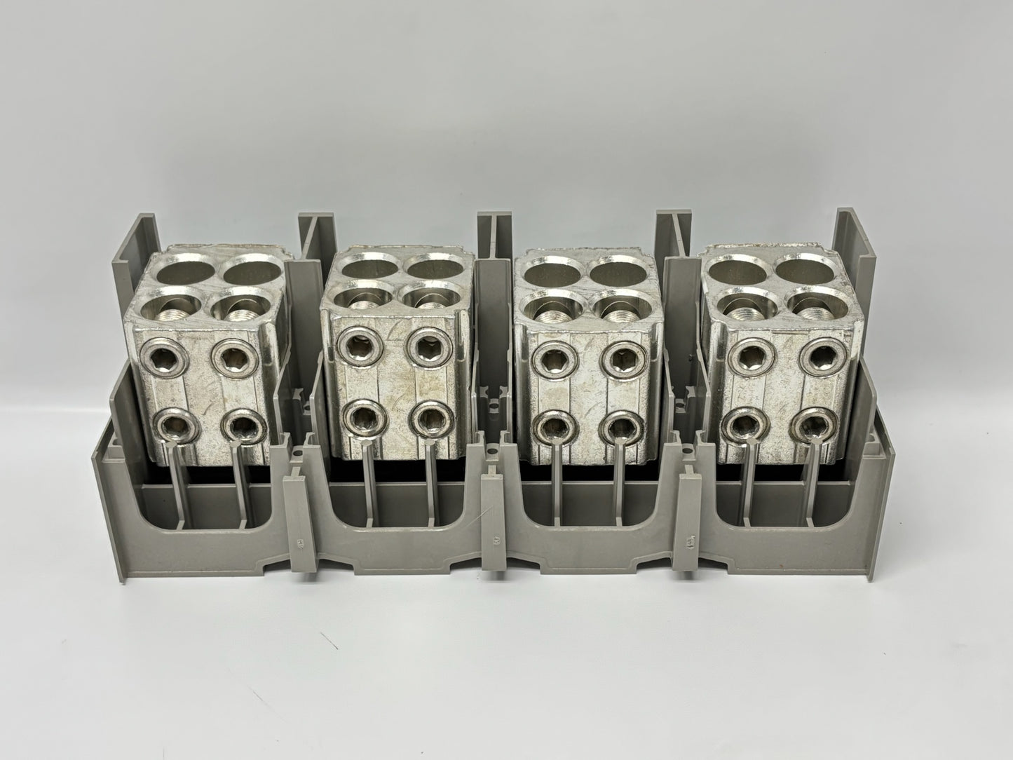 Square D AL1200P25K4 1200A Mechanical Lug Kit, 3/0–500 kcmil